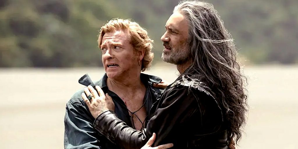 Bonnnet and Blackbeard embrace