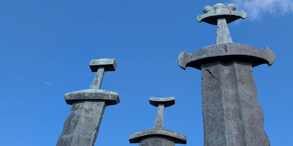 Sverd i fjell